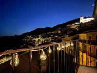 Casa Árbol - B&B Pedro Bernardo