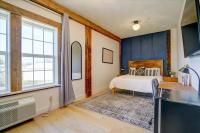 205 - Queen Suite - B&B
