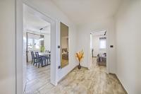Apartment mit Balkon