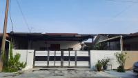 B&B Teluk Intan - BRICK HOMESTAY - Bed and Breakfast Teluk Intan