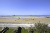 Panoramic Mulberry Beach plendid family apartment - Ferienwohnung