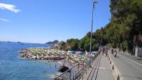 Azzurra holiday home - 850 m al mare - 75 mq - balconata vivibile - wi-fi - pay tv gratis - posteggio auto condominiale non assegnato - Chambres d'hôtes Rapallo