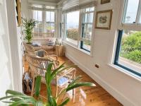 B&B Kiama - Cosy coastal cottage- Allwood Harbour - Bed and Breakfast Kiama