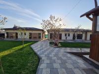 CAMERE de INCHIRIAT CRIS&DIA - B&B Eforie Sud