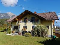 Apartment mit Blick auf die Berge