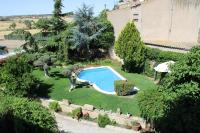 HOSTAL LA SAVINA - Bed and Breakfast