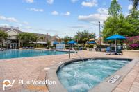 2222 Venettian Bay retreat- 3 bedroom full of amenities