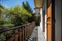 Apartment with bicycle storage in Dongo - Larihome A24 - B&B