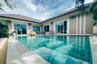 Private Pool Villa at Nai Harn 2 bedroom - B&B Ban Raboet Kham