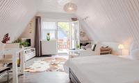 Sonnenblumenhaus 02 - Bed and Breakfast Ostseebad Prerow