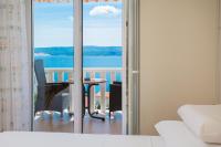 SunCity Restaurant & Apartments - Bed and Breakfast Stanići