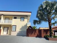 Casa con 4 camere da letto