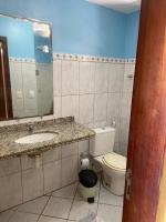 One-Bedroom Apartment 6D