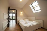 Studio mit Bergblick
