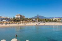 MARBELLA HOME RENTALS - Marina Banus, Puerto Banus, 2BR Terrace, parking & pool - Chambres d'hôtes Marbella