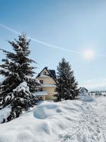 Koralik - BOHO Apartamenty z BALIĄ w CENIE! Kluszkowce - 1 km od Velo Czorsztyn i CzorsztynSKI - Chambres d'hôtes Kluszkowce