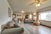 Classic Mountain Home, Half Mi to Main Street - Chambres d’hôtes Lead