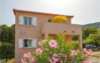 B&B Petreto - 3 Bedroom Stunning Apartment In Petreto-biccisano - Bed and Breakfast Petreto