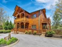 B&B Gatlinburg - Big Sky Lodge II, 7 Bedrooms, Sleeps 28, Theater, Arcades, Hot Tub, Gazebo - Bed and Breakfast Gatlinburg