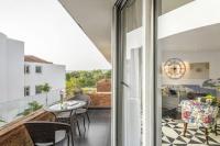 El Arbol 2BHK with Rooftop Pool near Candolim - HIREAVILLA - Chambres d'hôtes Nerul