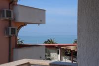 Apartment Blanusa B - Ferienwohnung Povljana