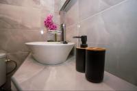 Seashell Luxury Apartment - B&B Níkiti