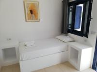 One-Bedroom Apartment with Garden
