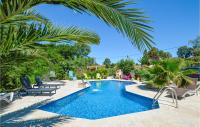 B&B Petreto - Amazing Home In Petreto Bicchisano With Heated Swimming Pool - Bed and Breakfast Petreto
