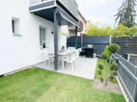 MAIER Suite Nürnberg - E01 - Terrasse - Gasgrill - Parkplatz - 24h Self Check-in - Bed and Breakfast Neurenberg