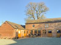 B&B Loppington - The Byre - Uk41767 - Bed and Breakfast Loppington