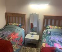 Mispa George - Self Catering Apartment - Sleeps 2 - B&B George