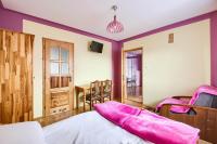 Suite with Mountain View