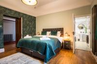 B&B Llanbedrog - The Apartment @ Tremfan Hall - Bed and Breakfast Llanbedrog