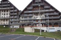 Apt les luges pour 4 à 6 pers vue vallée wifi - Chambres d’hôtes Besse-et-Saint-Anastaise