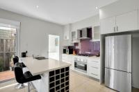 Surf Villa - B&B Warrnambool