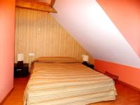 Superior Two-Bedroom Apartment (4-6 Adults)