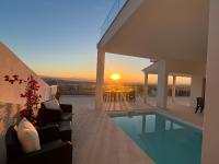 Vila Pombal Tomar - Luxury Apartment with private pool and Castle View - B&B Tomar