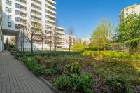 Ostrobramska 126 Praga Apartment by BookingHost - B&B Varsavia