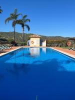 New refurnished Apartment Elviria Hills Marbella - Bed and Breakfast