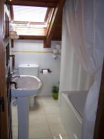 Deux Chambres Doubles avec Salle de Bains Commune