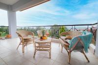 Marisol House by RentalsPro Services - Nea Moudania - B&B Néa Moudhaniá