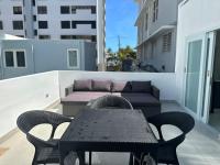 B&B San Juan - Gorgeous 1-Bedroom Beachside Suite - Bed and Breakfast San Juan