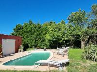 B&B Jonquières - villa avec studio indépendant et piscine - Bed and Breakfast Jonquières