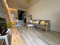 Maison Belle Époque à Royan avec Terrasse, 200m Plage - FR-1-494-157 - B&B Royan