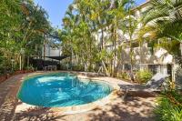 Unit 8 Nereus Stunning and Sophisticated 3 Bedroom Apartment with View - B&B Sunshine Beach