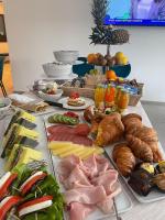 Ariston Teatro Luxury Aparthotel - Chambres d’hôtes Grado