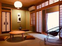 金澤華ゆり - B&B Kanazawa