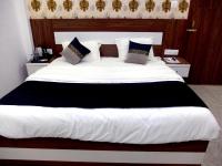 B&B Ayodhya - Hotel The Ramay Residency - Bed and Breakfast Ayodhya