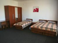 Habitación Familiar con baño privado