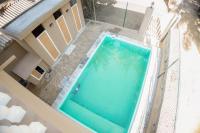 Lankahuts Villa - B&B Negombo